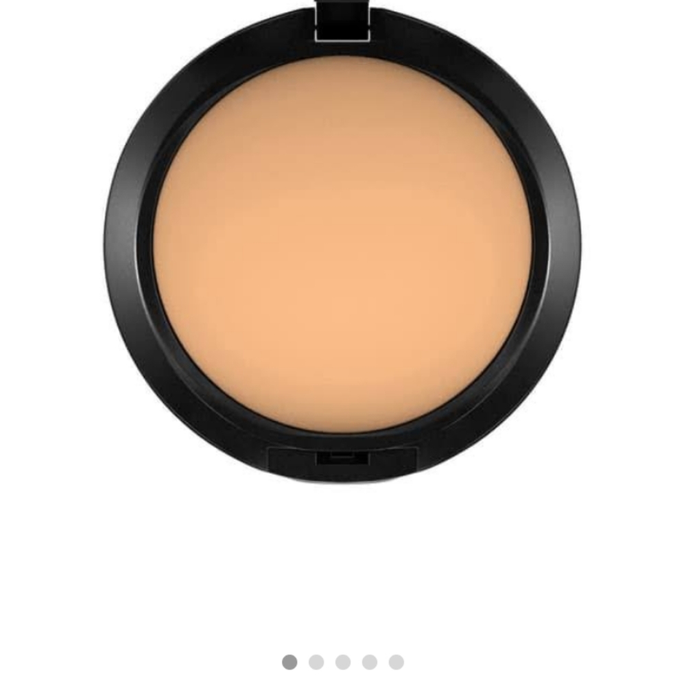 Mac Studio powder plus foundation C6 - Picture 2 of 4